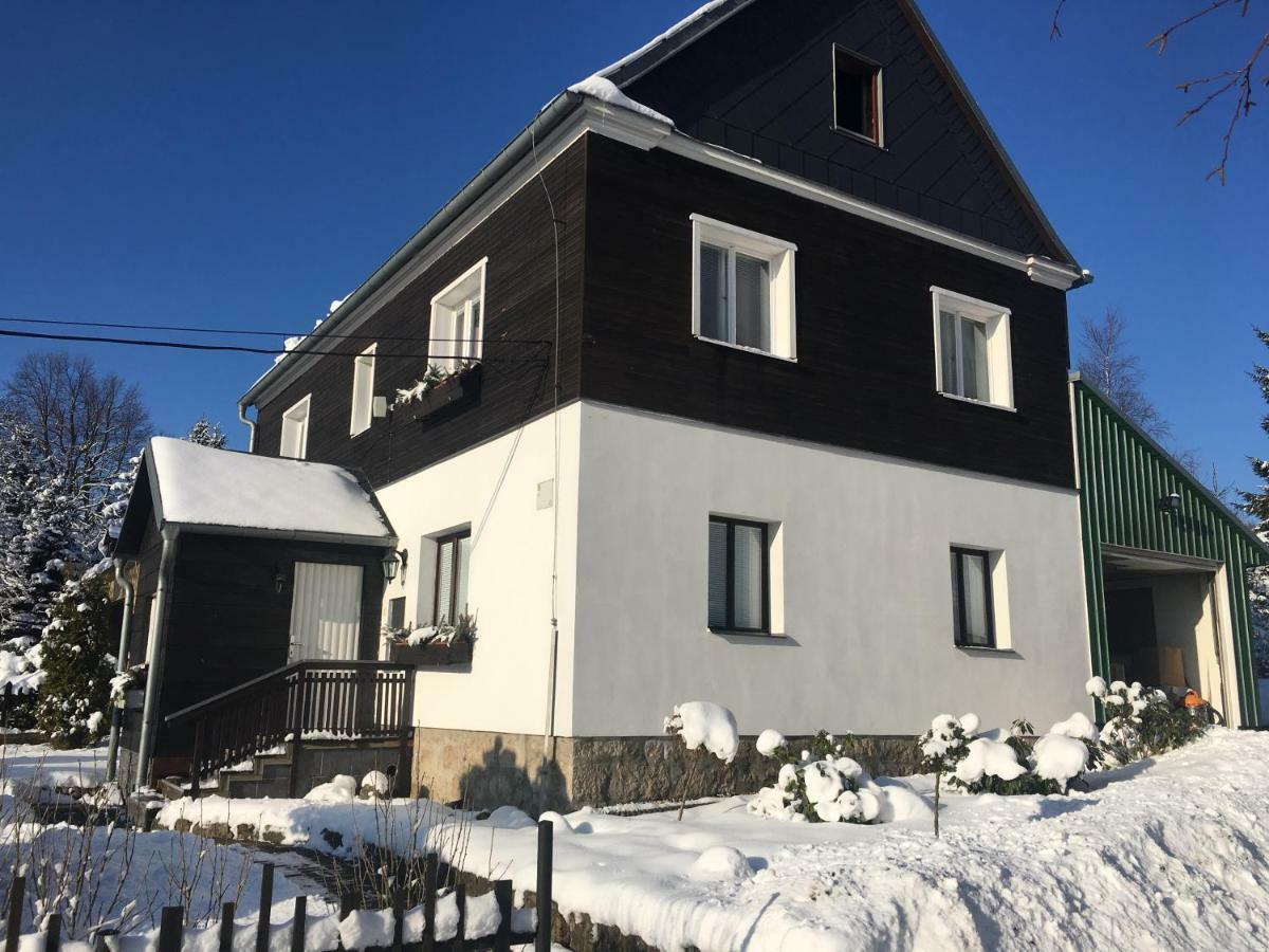 Guest House Luft Sneznik エクステリア 写真